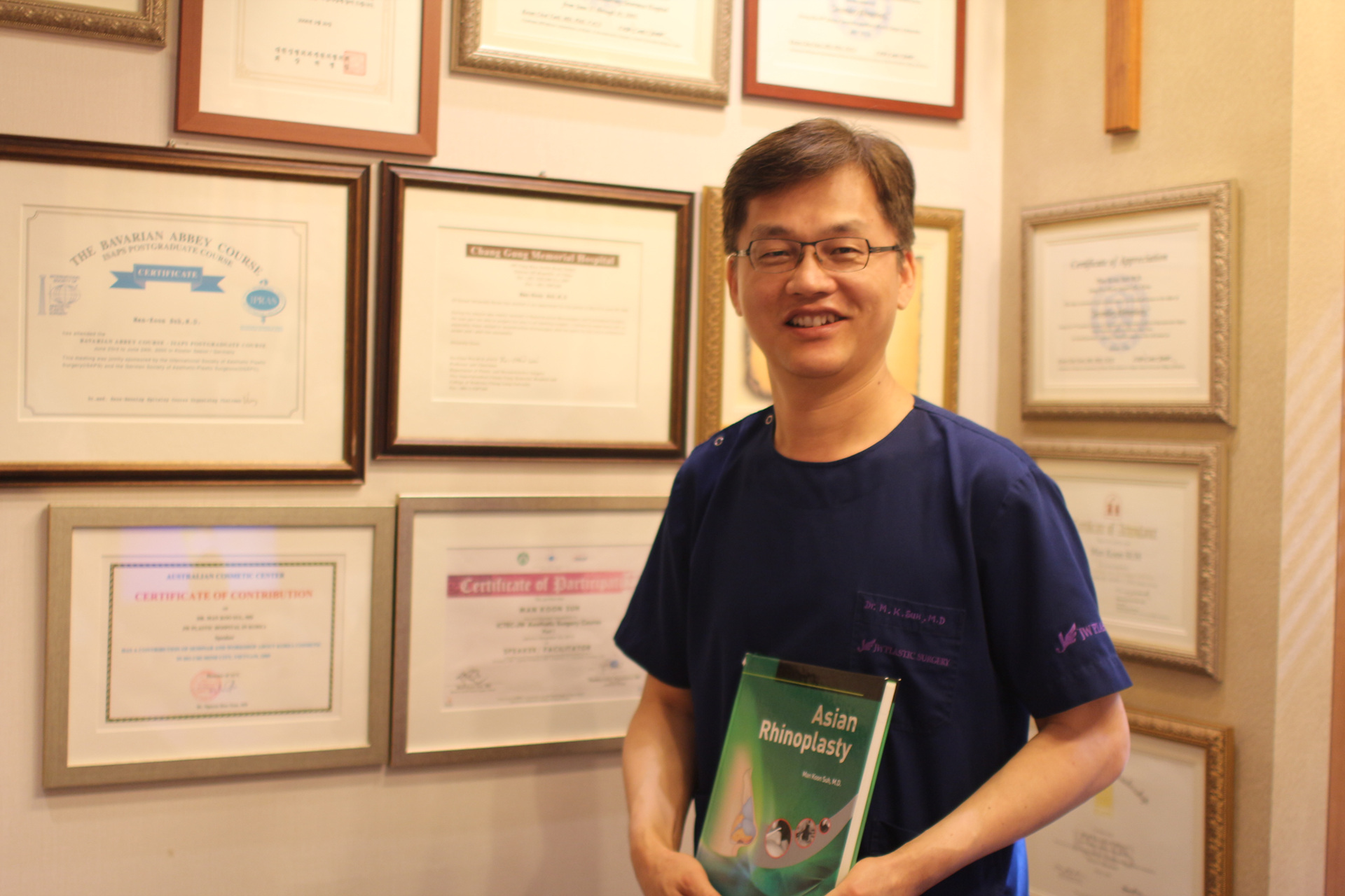 JW정원성형외과_대표원장(4)