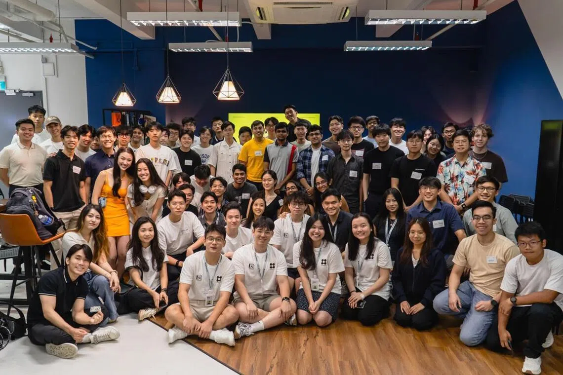 OpenMentor held an physical networking session in collaboration with Notion.