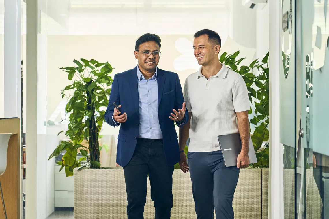 Medical oncologist Dr Huren Sivaraj co-founded Oncoshot with chief technology officer Ruslam Enikeev.