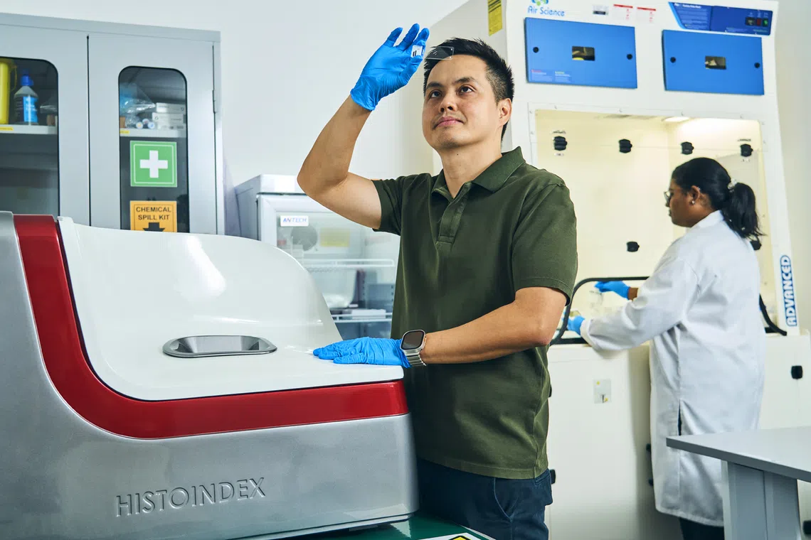 HistoIndex’s Genesis200 imaging system